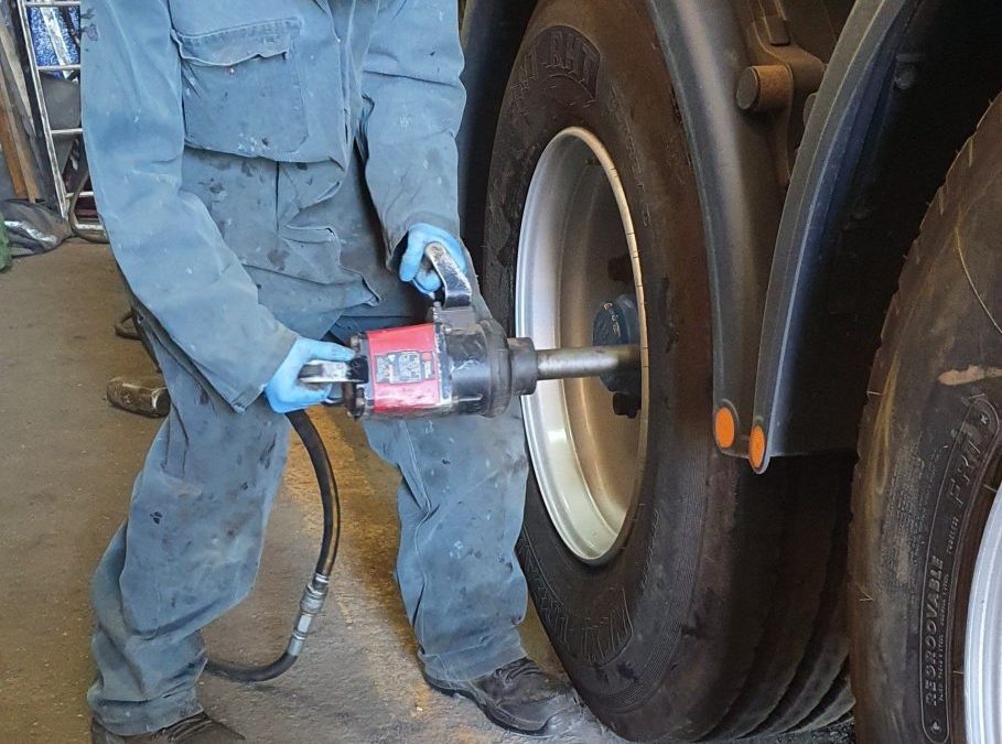 A Skilled Technician is servicing the Trailer